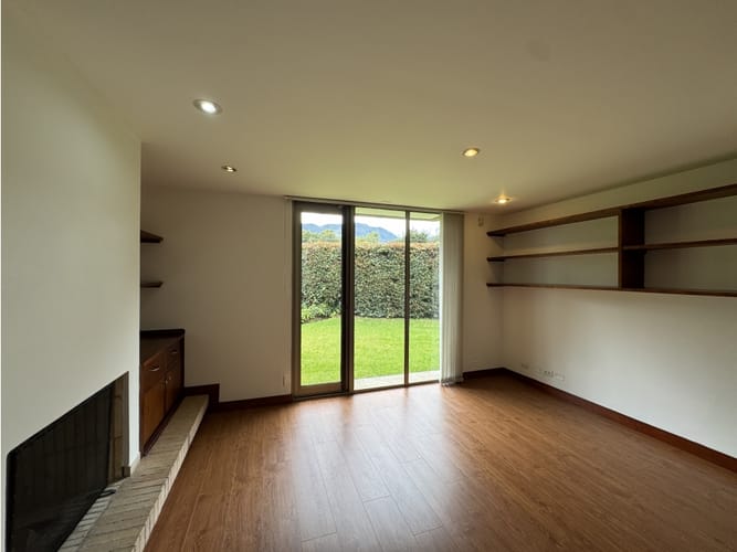 Casa en venta en San Simón, Bogotá, 291 m² · foto 22 de 24