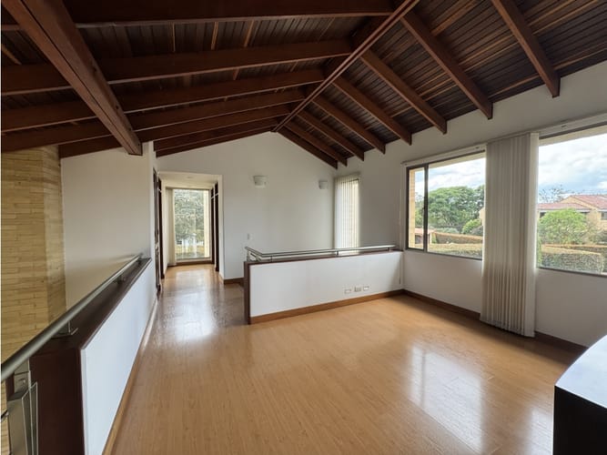 Casa en venta en San Simón, Bogotá, 291 m² · foto 23 de 24