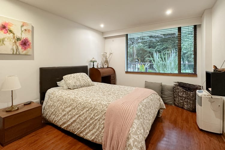 Apartamento de 4 alcobas en venta en La Cabrera, Bogotá, 230 m² · foto 18 de 23