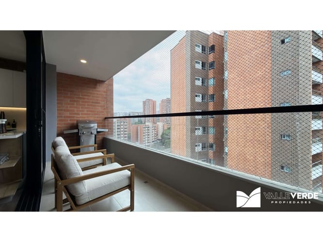 Apartamento de 2 alcobas en venta en La Inmaculada, Envigado, 80 m² · foto 4 de 17