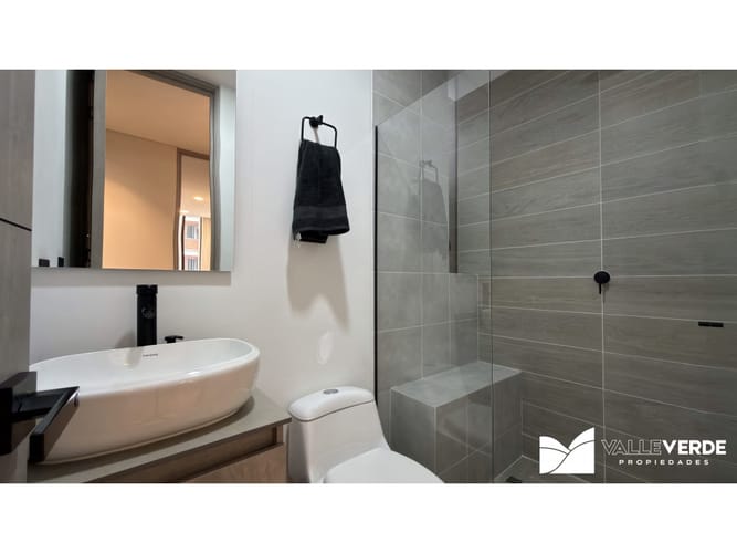 Apartamento de 2 alcobas en venta en La Inmaculada, Envigado, 80 m² · foto 11 de 17