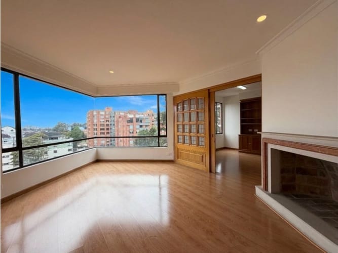 Apartamento de 3 alcobas en arriendo en Niza Suba, Bogotá, 235 m² · foto 4 de 24