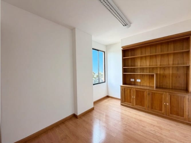 Apartamento de 3 alcobas en arriendo en Niza Suba, Bogotá, 235 m² · foto 5 de 24