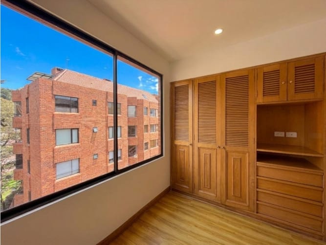 Apartamento de 3 alcobas en arriendo en Niza Suba, Bogotá, 235 m² · foto 11 de 24