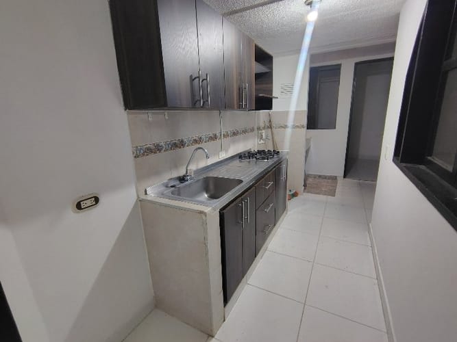 Apartamento de 2 alcobas en arriendo en San Jose Obrero, Bello, 65 m² · foto 4 de 8