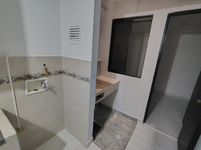 Apartamento de 2 alcobas en arriendo en San Jose Obrero, Bello, 65 m² · foto 7 de 8