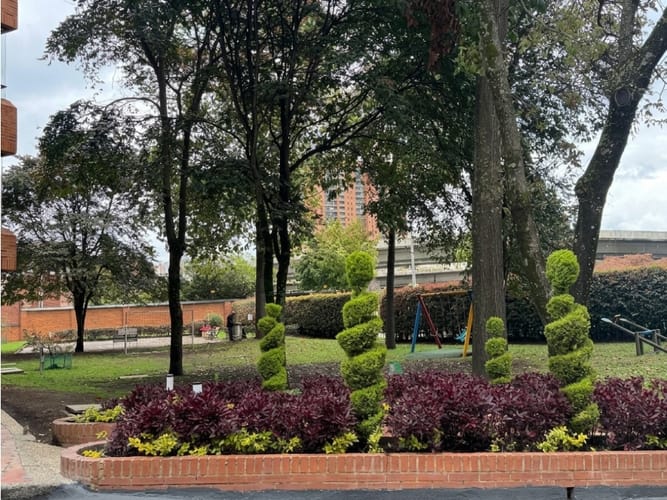 Apartamento de 3 alcobas en arriendo en Niza Suba, Bogotá, 235 m² · foto 19 de 24