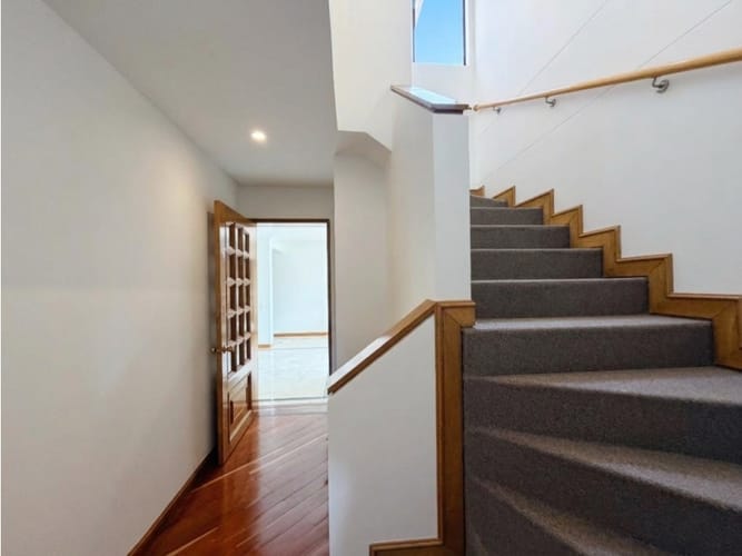 Apartamento de 3 alcobas en arriendo en Niza Suba, Bogotá, 235 m² · foto 22 de 24