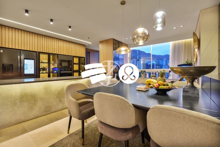 Apartamento de 3 alcobas en venta en La Florida, Medellín, 200 m² · foto 10 de 24