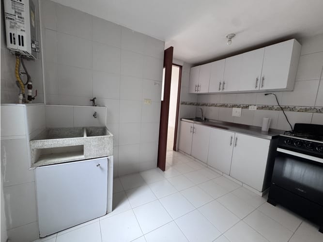 Apartamento en venta en Suba Salitre, Bogotá, 58 m² · foto 7 de 24