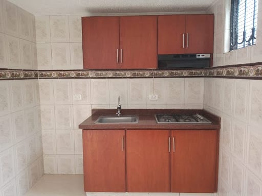 Casa de 3 alcobas en arriendo en Ub. Sabana De Tibabuyes, Bogotá, 76 m² · foto 6 de 20