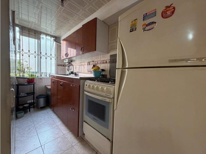 Apartamento de 2 alcobas en venta en Ciudad Alsacia, Bogotá, 43 m² · foto 6 de 24