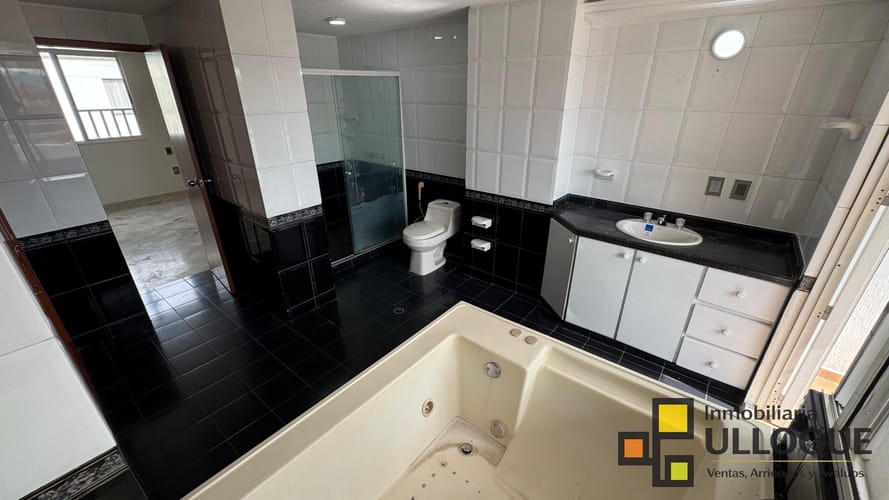 Apartamento de 5 alcobas en arriendo en Sotomayor, Bucaramanga, 241 m² · foto 13 de 24