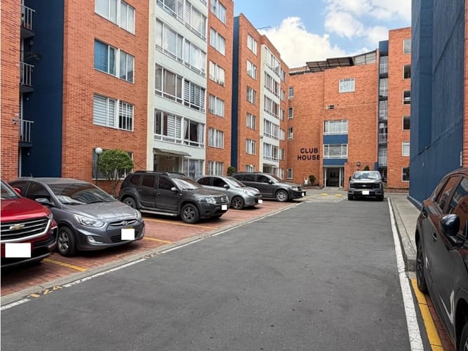 Apartamento de 2 alcobas en venta en Ciudad Alsacia, Bogotá, 43 m² · foto 22 de 24