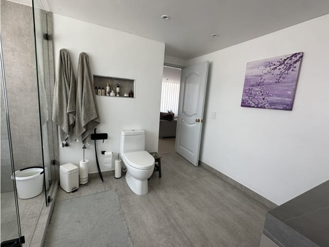Apartamento de 4 alcobas en venta en Santa Barbara, Bogotá, 285 m² · foto 4 de 24