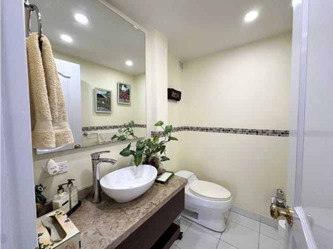 Apartamento de 4 alcobas en venta en Santa Barbara, Bogotá, 285 m² · foto 20 de 24