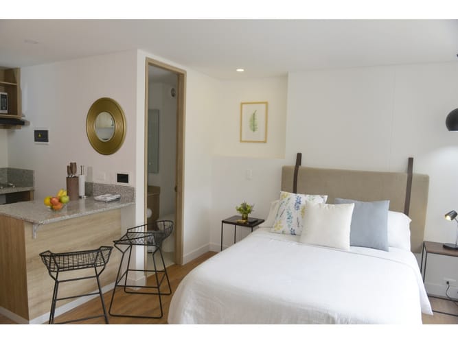 Apartaestudio en arriendo en La Candelaria, Bogotá, 24 m² · foto 1 de 13