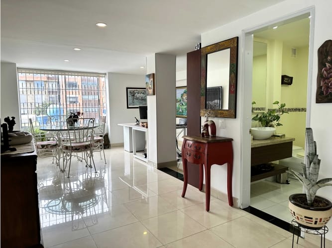 Apartamento de 4 alcobas en venta en Santa Barbara, Bogotá, 285 m² · foto 24 de 24