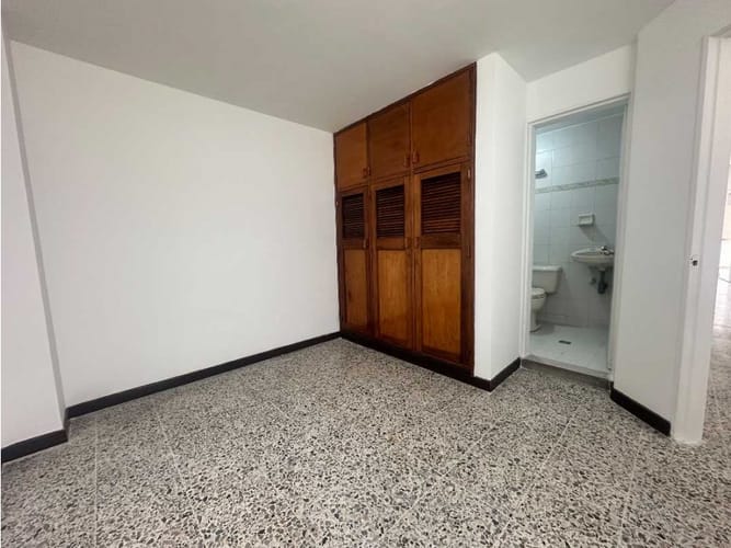 Apartamento de 3 alcobas en arriendo en Obrero, Envigado, 70 m² · foto 5 de 10
