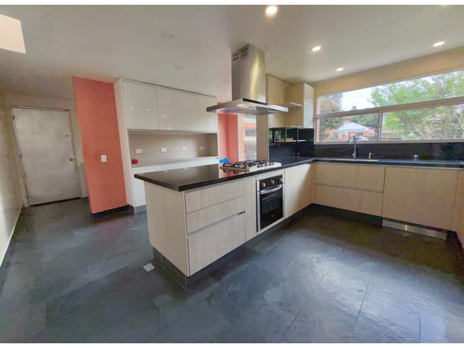 Casa de 3 alcobas en arriendo en Siberia, Cota, 400 m² · foto 19 de 24