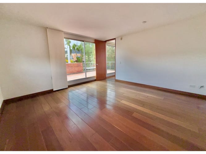 Casa de 3 alcobas en arriendo en Siberia, Cota, 400 m² · foto 22 de 24