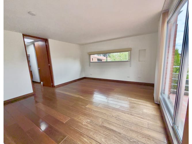 Casa de 3 alcobas en arriendo en Siberia, Cota, 400 m² · foto 23 de 24