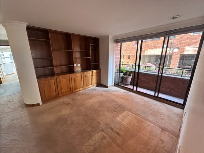 Apartamento de 4 alcobas en venta en El Nogal, Bogotá, 271 m² · foto 18 de 24