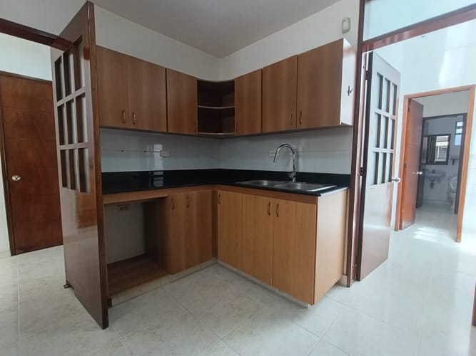Casa de 3 alcobas en arriendo en Loma El Atravesado, Envigado, 189 m² · foto 4 de 20