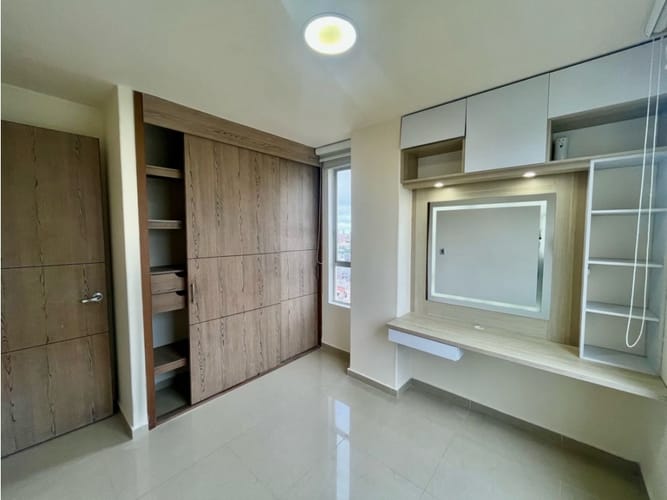 Apartamento de 4 alcobas en arriendo en Ciudad Jardin, Barranquilla, 96 m² · foto 6 de 17