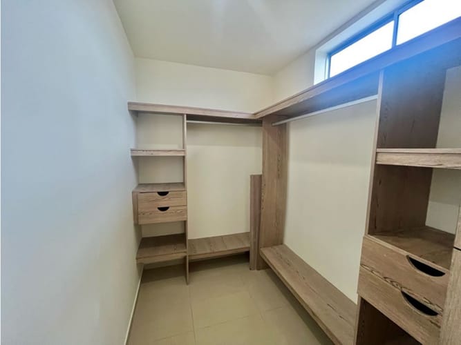 Apartamento de 4 alcobas en arriendo en Ciudad Jardin, Barranquilla, 96 m² · foto 7 de 17