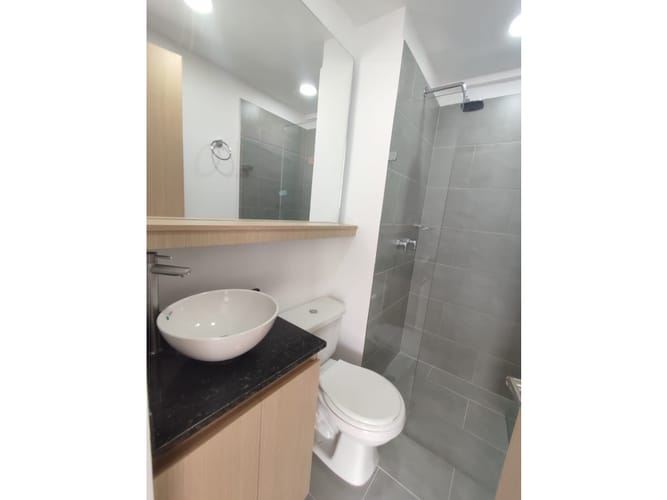 Apartamento de 2 alcobas en arriendo en Calasanz, Medellín, 55 m² · foto 6 de 12