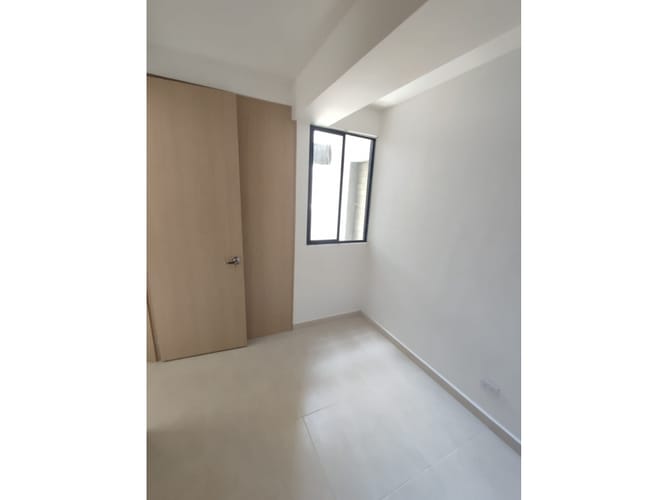 Apartamento de 2 alcobas en arriendo en Calasanz, Medellín, 55 m² · foto 10 de 12