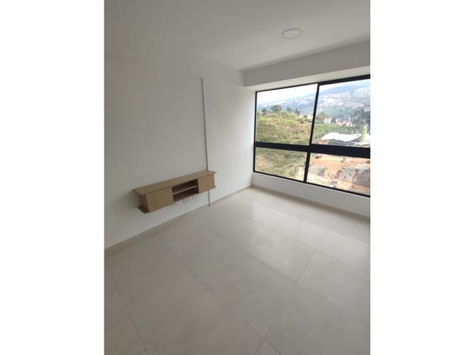 Apartamento de 2 alcobas en arriendo en Calasanz, Medellín, 55 m² · foto 11 de 12