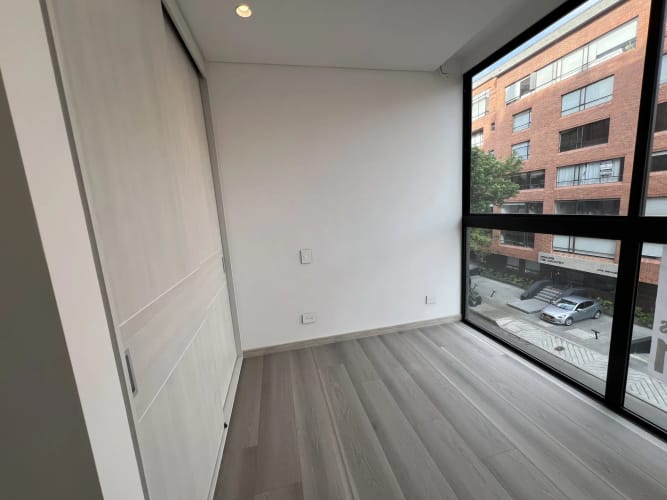 Apartamento de 2 alcobas en venta en El Virrey, Bogotá, 92 m² · foto 8 de 13