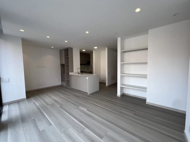 Apartamento de 2 alcobas en venta en El Virrey, Bogotá, 92 m² · foto 2 de 13