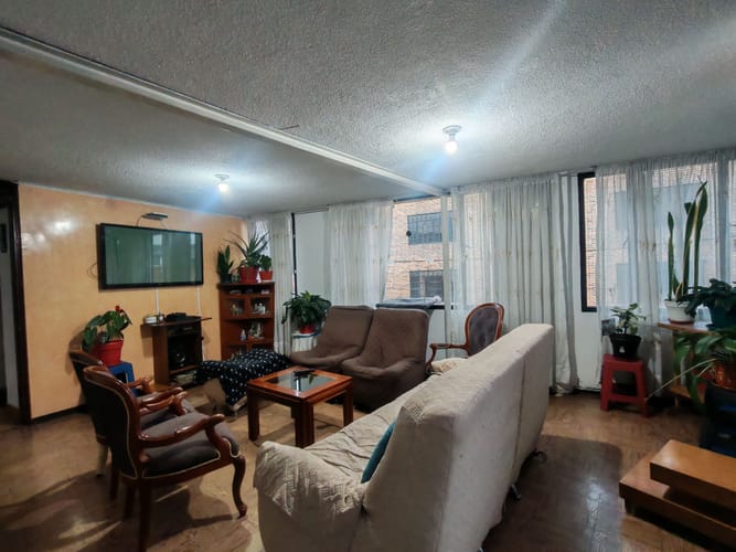 Casa de 18 alcobas en venta en Carvajal, Bogotá, 721 m² · foto 4 de 24
