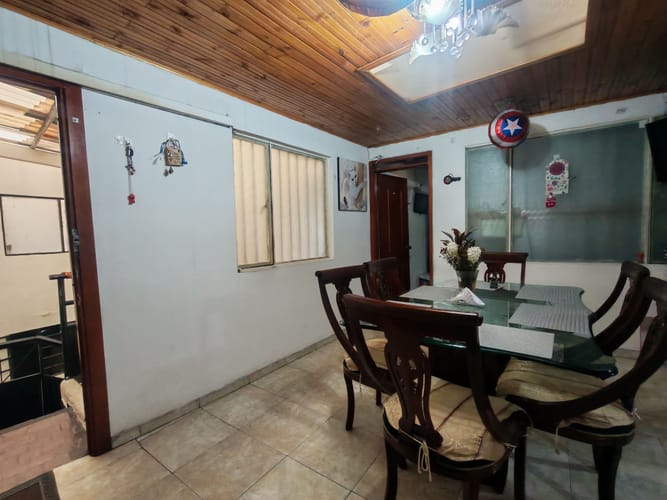 Casa de 18 alcobas en venta en Carvajal, Bogotá, 721 m² · foto 12 de 24