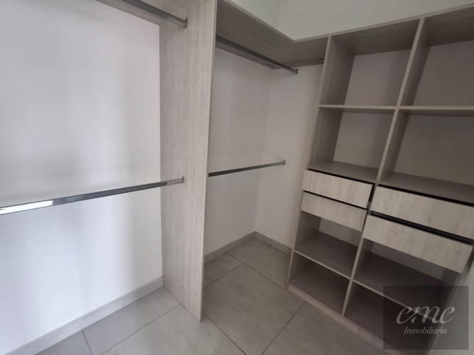 Apartamento de 2 alcobas en arriendo en Viviendas Del Sur, Itagüí, 54 m² · foto 2 de 10