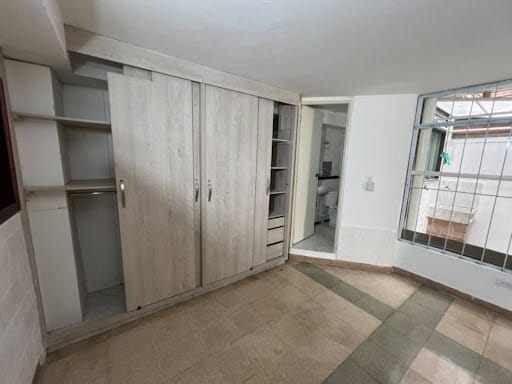 Apartaestudio en arriendo en San Joaquin, Medellín, 30 m² · foto 6 de 13