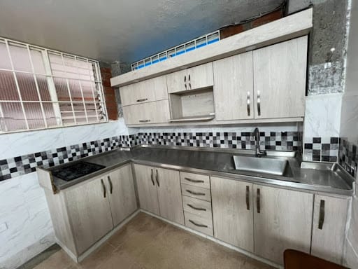 Apartaestudio en arriendo en San Joaquin, Medellín, 30 m² · foto 10 de 13