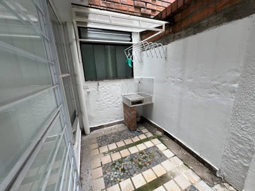 Apartaestudio en arriendo en San Joaquin, Medellín, 30 m² · foto 12 de 13