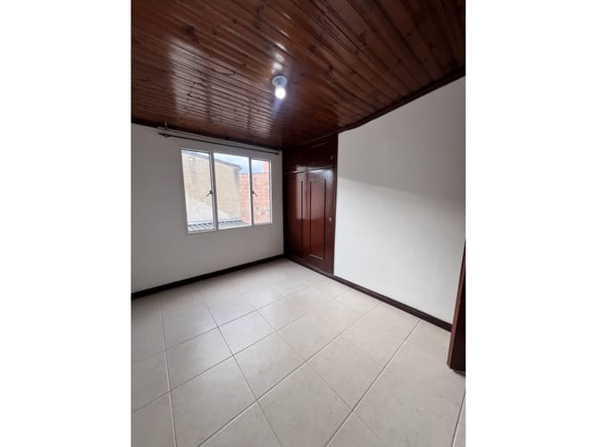 Casa de 4 alcobas en venta en Marsella, Bogotá, 150 m² · foto 13 de 20