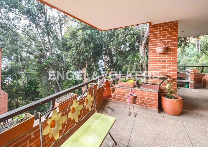 Apartamento de 3 alcobas en venta en Bosque De Pinos, Bogotá, 241 m² · foto 4 de 24