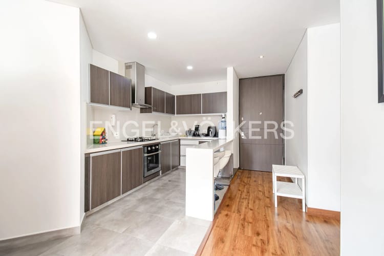 Apartamento de 2 alcobas en venta en La Carolina, Bogotá, 72 m² · foto 9 de 17