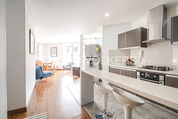 Apartamento de 2 alcobas en venta en La Carolina, Bogotá, 72 m² · foto 4 de 17