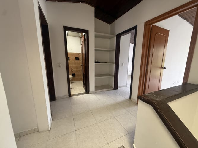 Apartamento de 4 alcobas en arriendo en Vipasa, Cali, 75 m² · foto 4 de 24