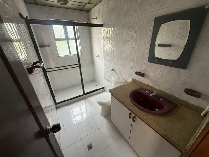 Apartamento de 4 alcobas en arriendo en Vipasa, Cali, 75 m² · foto 24 de 24