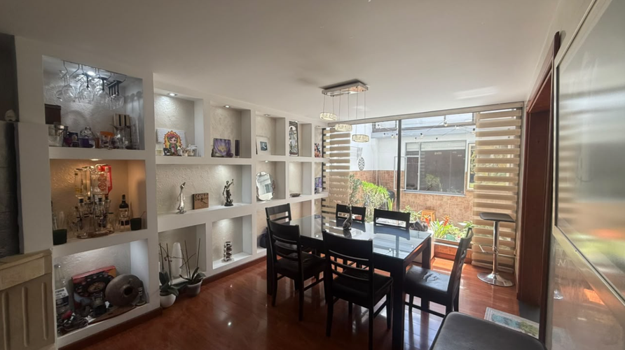Casa de 3 alcobas en venta en Normandia, Bogotá, 143 m² · foto 9 de 24