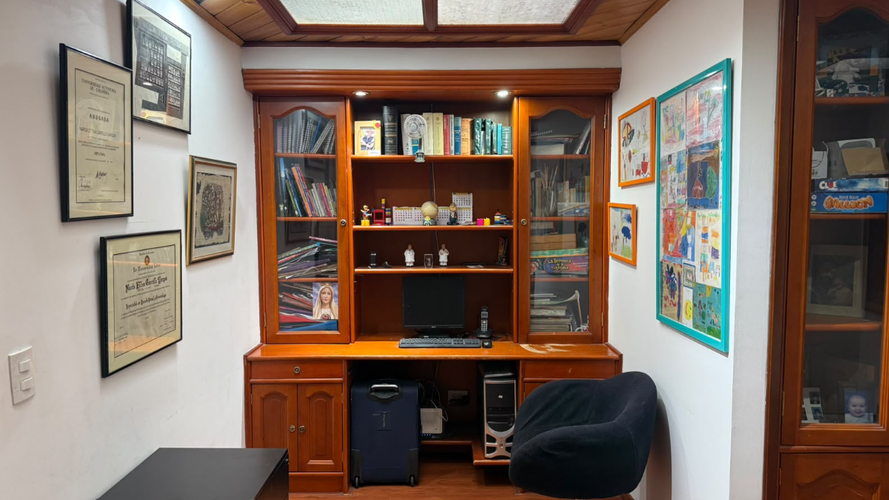 Casa de 3 alcobas en venta en Normandia, Bogotá, 143 m² · foto 23 de 24