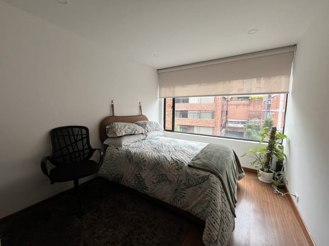 Apartamento de 2 alcobas en venta en Los Rosales, Bogotá, 73 m² · foto 13 de 24